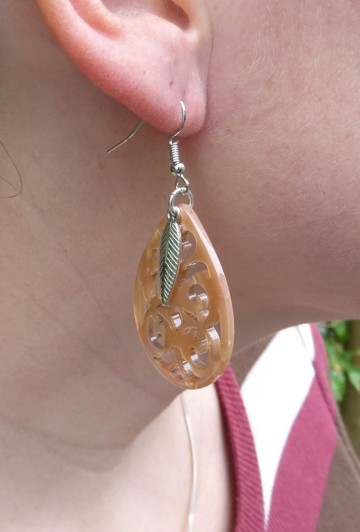 boho pink feathers oorbellen